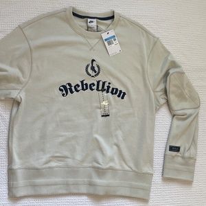 Nike ambassadors club crewneck sweatshirt